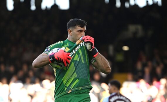 Emiliano Martínez - Aston Villa Premier League