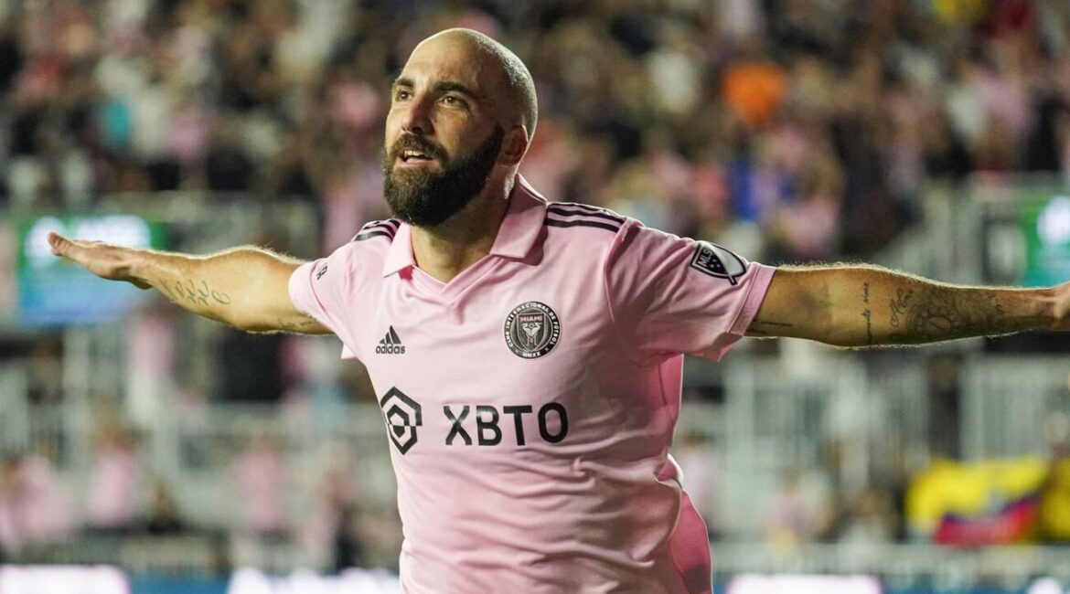 Fort Lauderdale, Florida, USA, October 5, 2022, Inter Miami attacker Gonzalo Higuaín #10 celebrate after scoring against Orlando City at Drive Pink Stadium. (Photo Credit: Marty Jean-Louis)