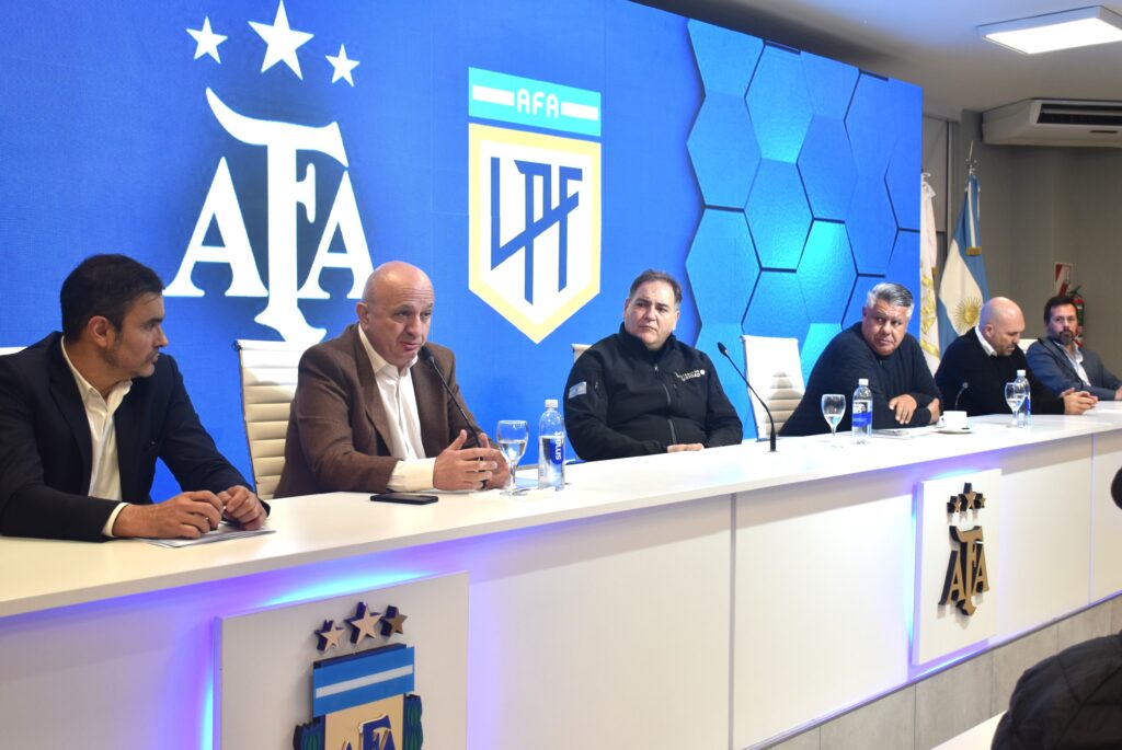 ¡Vuelven los visitantes al fútbol argentino!